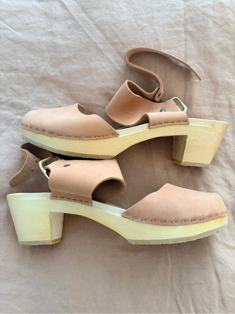 Bryr Spanish Peep-toe Clog - Picture 4 of 5